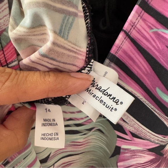 Miradonna by Miraclesuit Bahama Palms 1 Pc Swimsuit Plus Size 14 Pool Resort - Picture 3 of 8